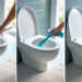 découvrez notre guide pratique pour nettoyer efficacement vos toilettes en quelques étapes simples et rapides. transformez cette tâche ménagère en un jeu d'enfant grâce à nos astuces et produits recommandés pour un résultat impeccable.