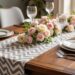 ajoutez une touche d'élégance à vos occasions spéciales avec notre chemin de table chevron. parfait pour sublimer vos dîners, réceptions ou événements festifs, ce chemin de table allie style et sophistication. découvrez comment cet accessoire peut transformer votre table en un véritable chef-d'œuvre.