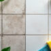 découvrez une méthode révolutionnaire et écologique, révélée par des experts, pour redonner aux joints de carrelage tout leur éclat d'antan. astuces simples et efficaces pour un résultat impeccable !